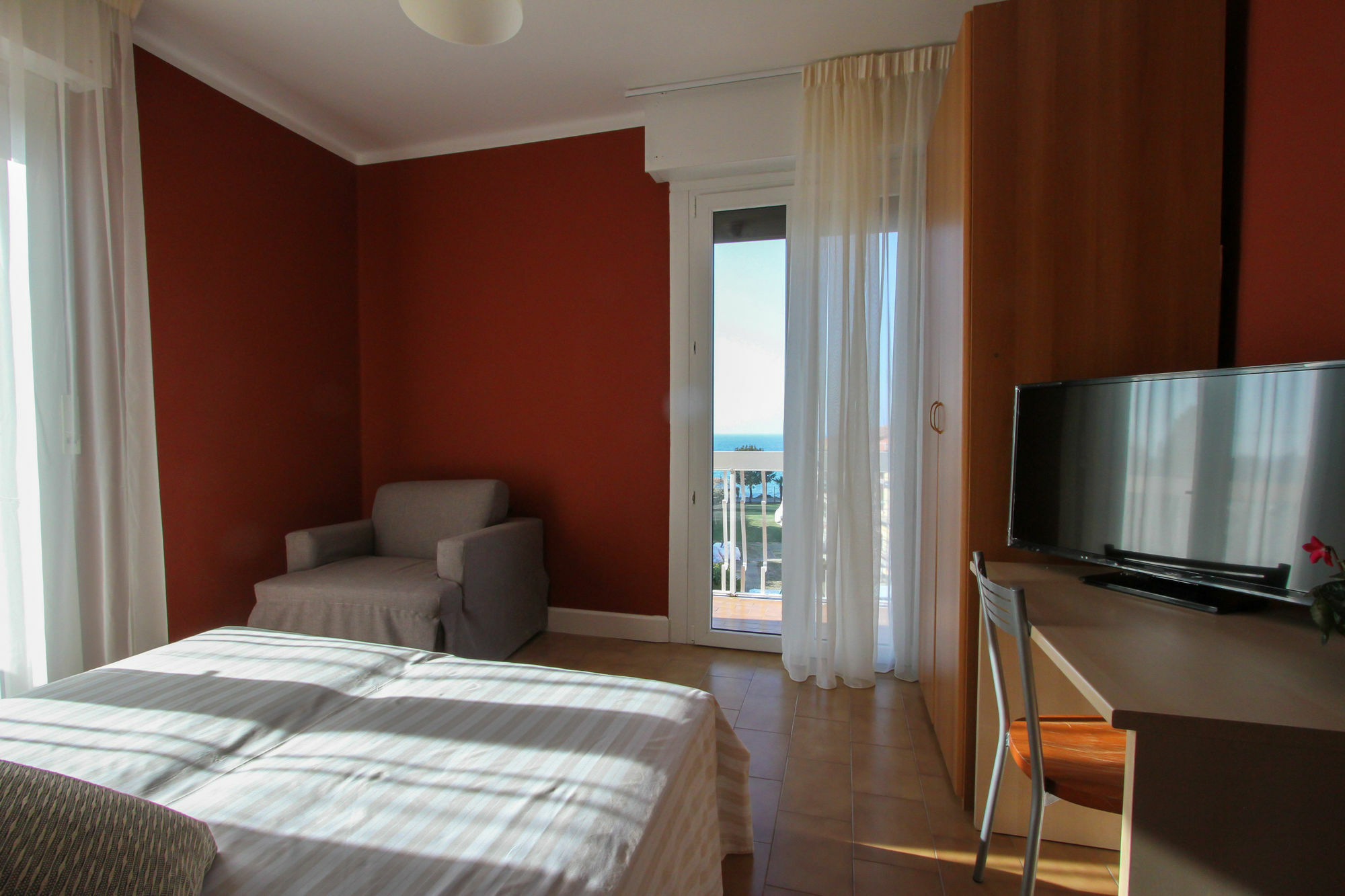 Hotel Bardolino Eksteriør billede